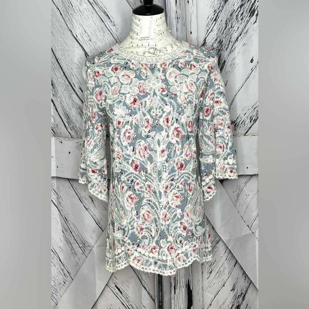 Solitaire Embroidered Floral Tunic Top S